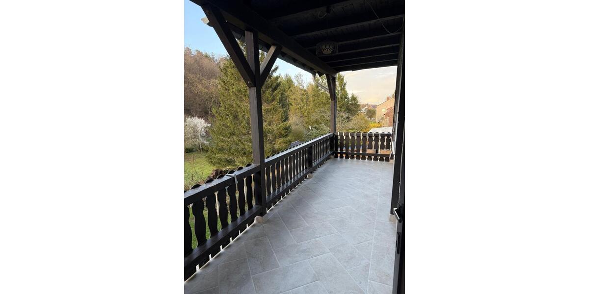 Etagenwohnung Großrosseln - 4 Zimmer, 101 m&sup2;, 980&euro; | Angebot:25757323