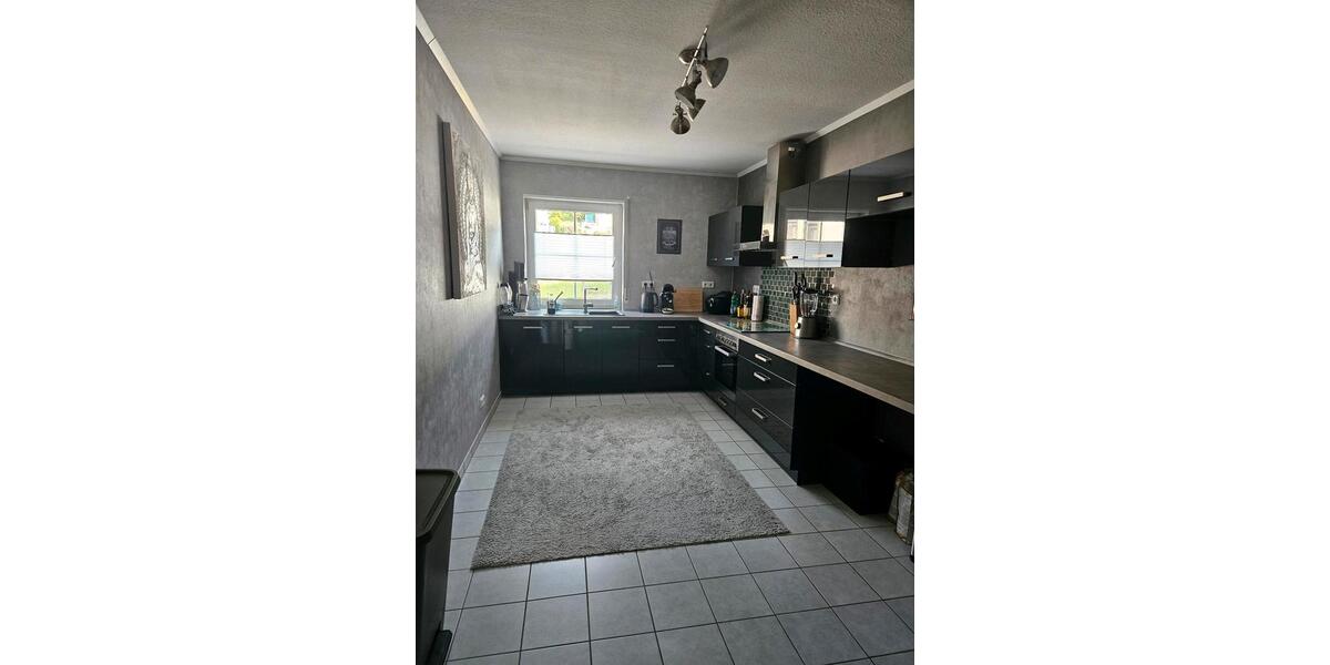 Etagenwohnung Überherrn - 3.5 Zimmer, 102 m&sup2;, 198.000&euro; | Angebot:26766345