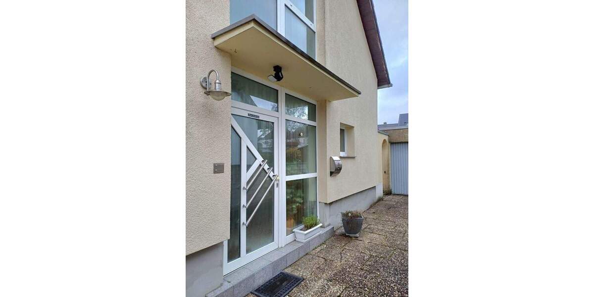 Mehrfamilienhaus, Wohnhaus Sankt Ingbert Rohrbach - 6 Zimmer, 225 m&sup2;, 335.000&euro; | Angebot:26805442