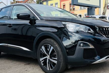 Peugeot 3008 184.000 km 8.900 &euro; Saarbrücken 66115