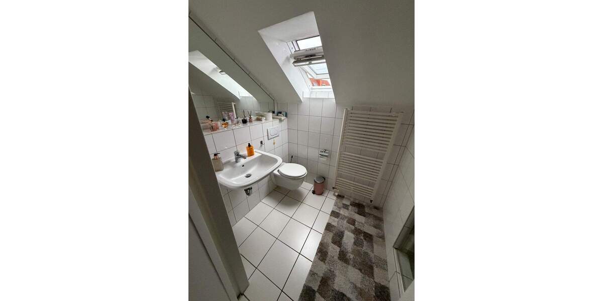 Etagenwohnung Saarbrücken St Johann - 2 Zimmer, 65 m&sup2;, 650&euro; | Angebot:25683671