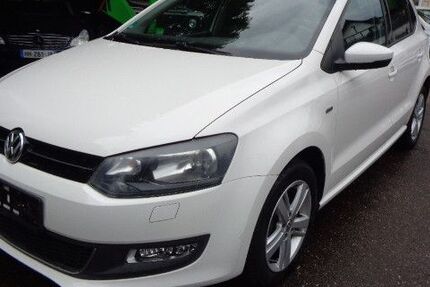 VW Polo 59.325 km 7.490 &euro; Saarbrücken 66119