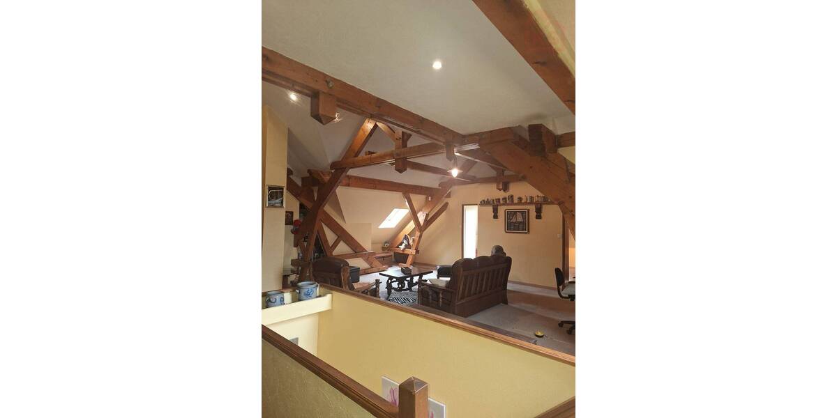 Einfamilienhaus Saarlouis Lisdorf - 8 Zimmer, 200 m&sup2;, 299.000&euro; | Angebot:25731396