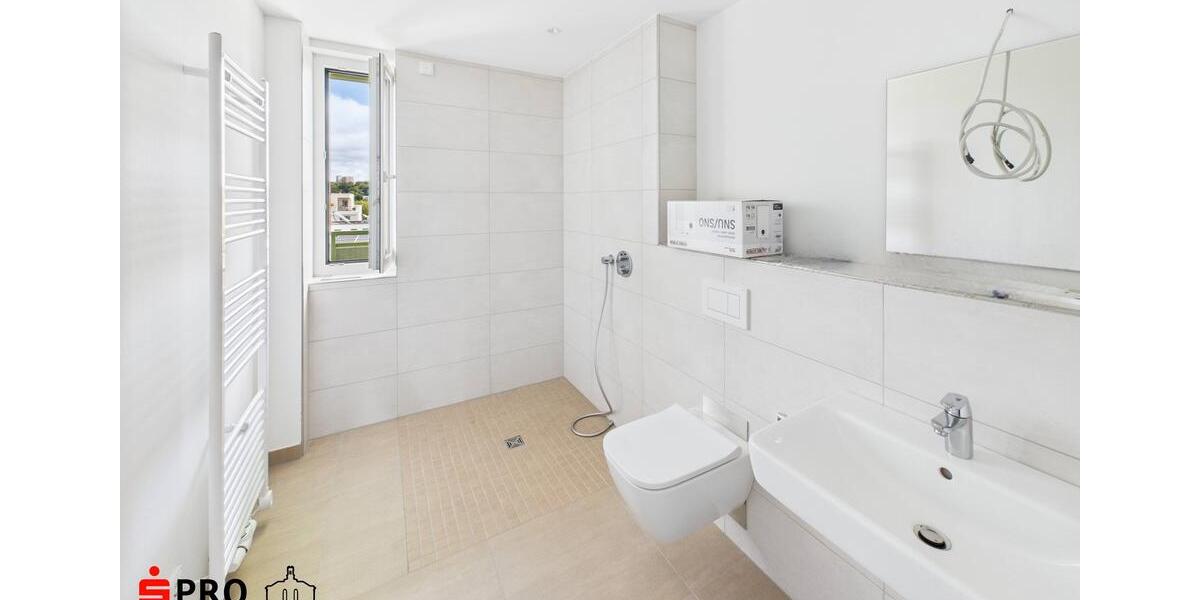 Etagenwohnung Saarbrücken Neue Bremm - 4 Zimmer, 128 m&sup2;, 1.856&euro; | Angebot:22886751