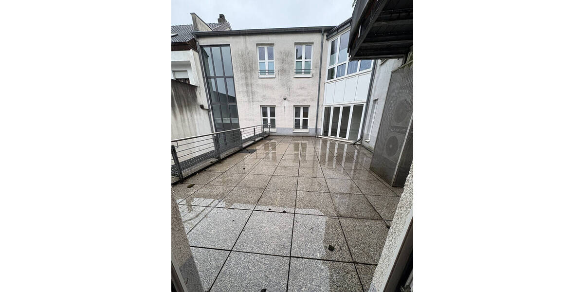 Gewerbeobjekt Dillingen - 1 Zimmer, 90 m&sup2;, 2.060&euro; | Angebot:26081202