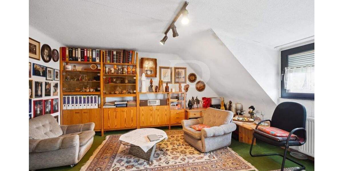 Mehrfamilienhaus, Wohnhaus Ensdorf - 7 Zimmer, 137 m&sup2;, 195.000&euro; | Angebot:25677170