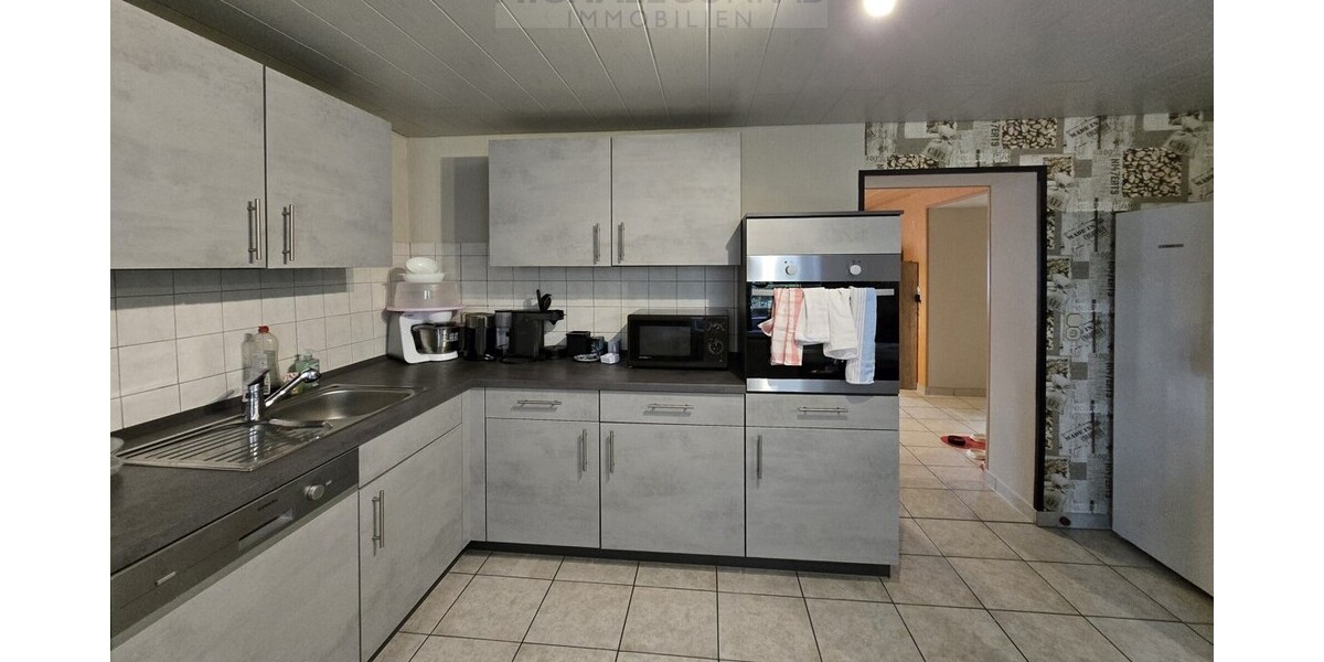 Modernisiertes Einfamilienhaus mit Einliegerwohnung Schmelz zentral - Einfamilienhaus Schmelz | Angebot:27333388