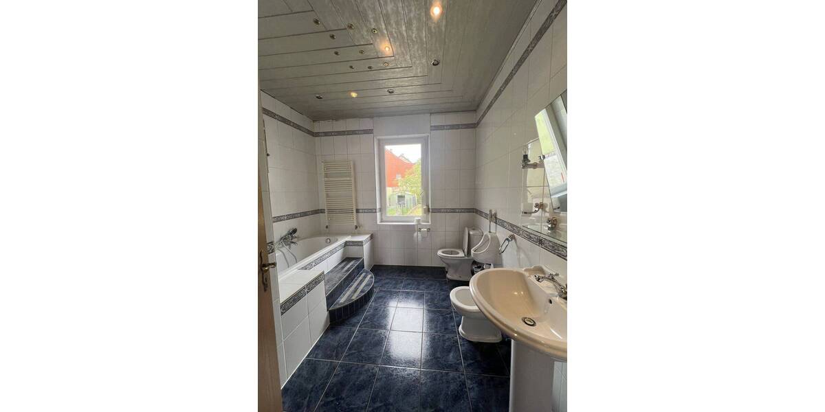 Einfamilienhaus Völklingen Wehrden - 5 Zimmer, 130 m&sup2;, 129.000&euro; | Angebot:26824664