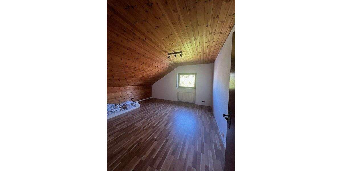 Einfamilienhaus Saarwellingen - 6 Zimmer, 205 m&sup2;, 369.000&euro; | Angebot:25730785