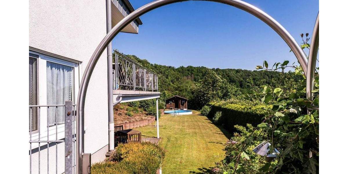 Einfamilienhaus Überherrn / Felsberg Felsberg - 8 Zimmer, 430 m&sup2;, 799.000&euro; | Angebot:25668689