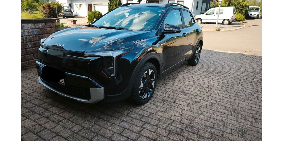 Kia Stonic 5.000 km 22.990 &euro; Neunkirchen 66540