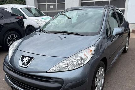 Peugeot 207 73.000 km 3.999 &euro; Lebach 66822