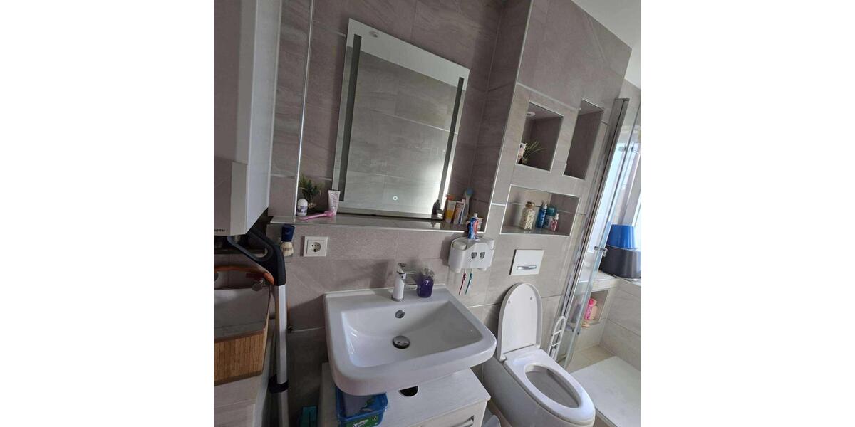 Mehrfamilienhaus, Wohnhaus Homburg - 9 Zimmer, 215 m&sup2;, 450.000&euro; | Angebot:25332382