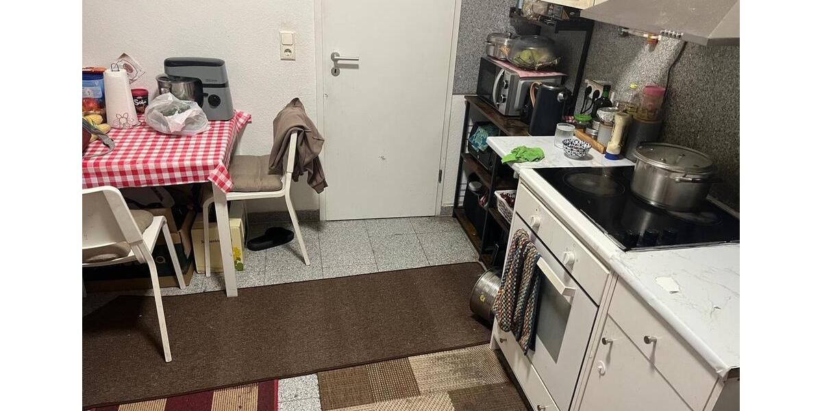 Etagenwohnung Saarbrücken Malstatt - 3 Zimmer, 74 m&sup2;, 700&euro; | Angebot:25873371