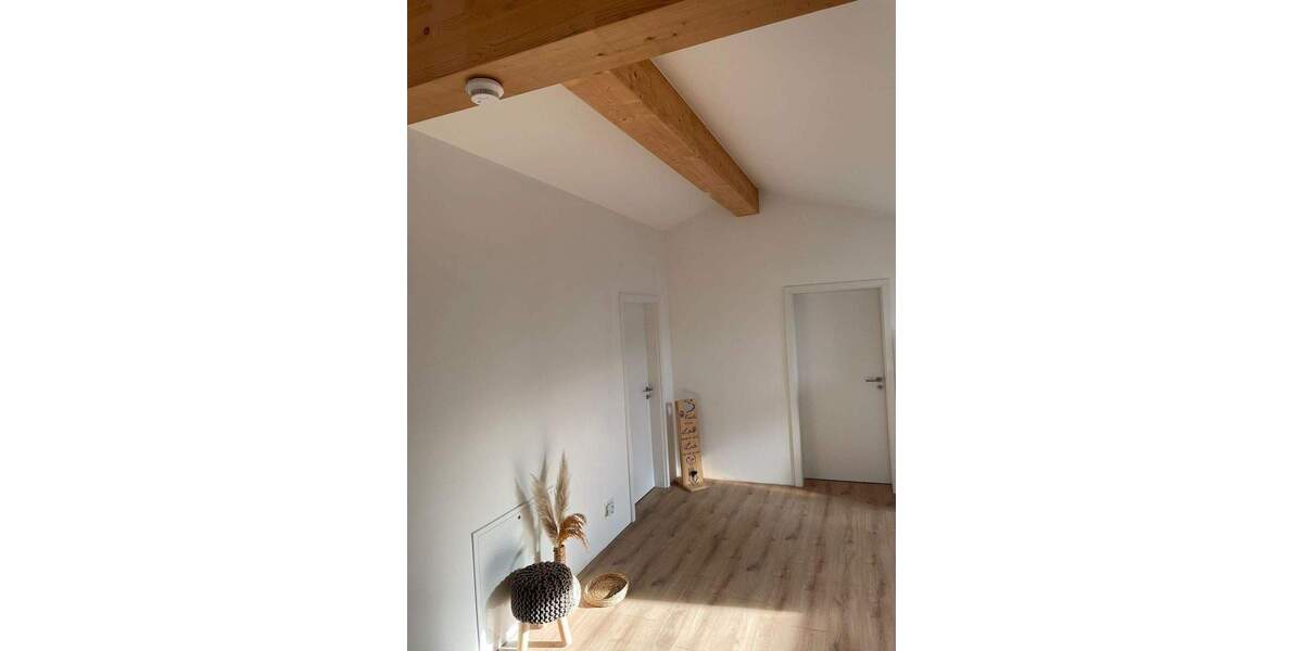 Einfamilienhaus Großrosseln - 9 Zimmer, 342 m&sup2;, 699.000&euro; | Angebot:25797882