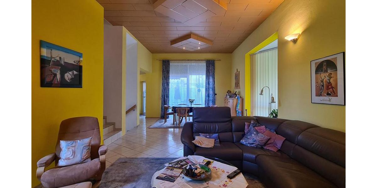 Mediterran gestaltetes Einfamilienhaus in schöner Stadtrandlage - Einfamilienhaus Zweibrücken | Angebot:21312569
