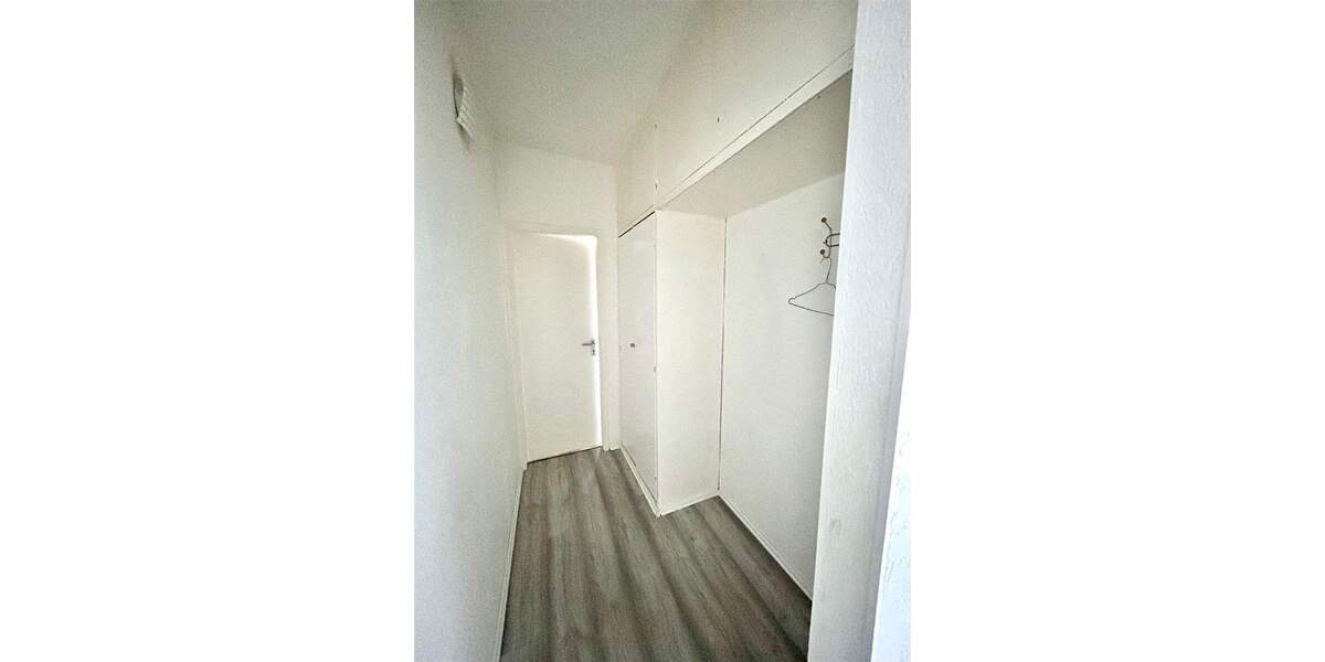 Etagenwohnung Saarbrücken Alt-Saarbrücken - 4 Zimmer, 80 m&sup2;, 610&euro; | Angebot:25899242