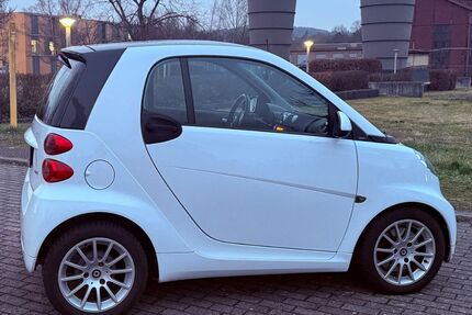 Smart ForTwo 54.000 km 6.100 &euro; Saarbrücken 66115