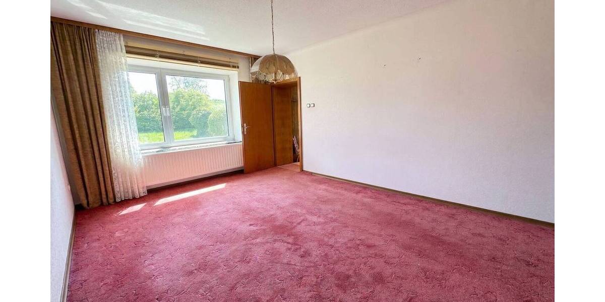 Mehrfamilienhaus, Wohnhaus Saarwellingen / Reisbach Reisbach - 8 Zimmer, 170 m&sup2;, 218.000&euro; | Angebot:26411493