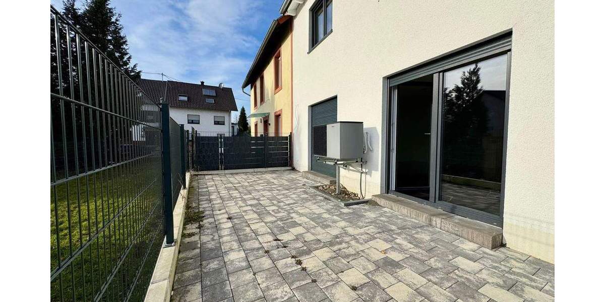Reihenhaus in Blieskastel-Blickweiler Neubau 2023- Energieeffizienzklasse A , - Reihenmittelhaus Blieskastel- Blickweiler Blickweiler | Angebot:24452881