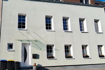 Haus Quierschied - 9 Zimmer, 190 m&sup2;, 295.000&euro; | Angebot:25870436