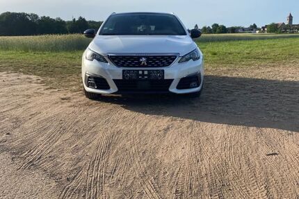Peugeot 308 88.000 km 15.250 &euro; Kleinblittersdorf 66271