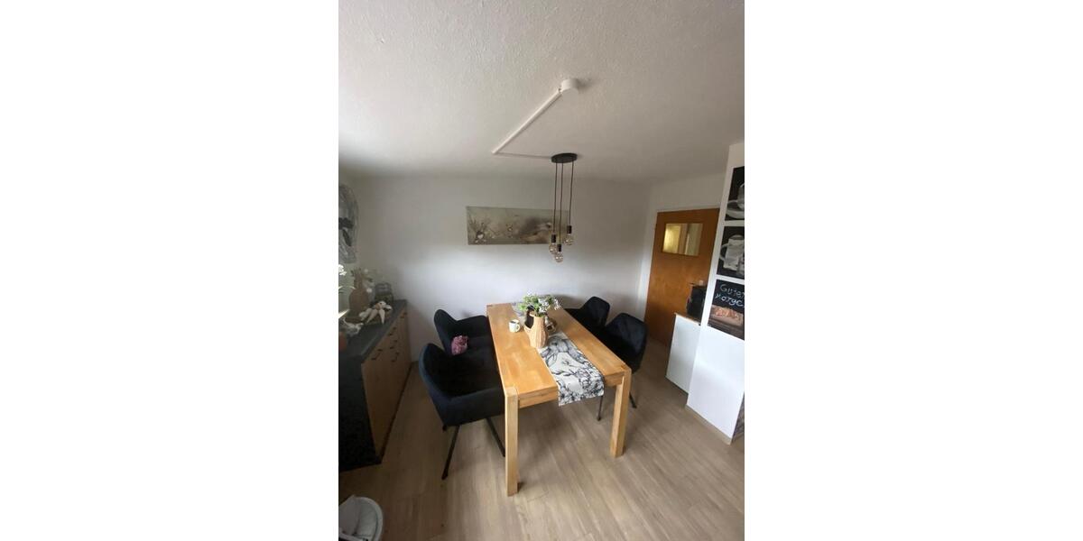 Etagenwohnung Saarbrücken Bischmisheim - 3 Zimmer, 85 m&sup2;, 700&euro; | Angebot:26698506