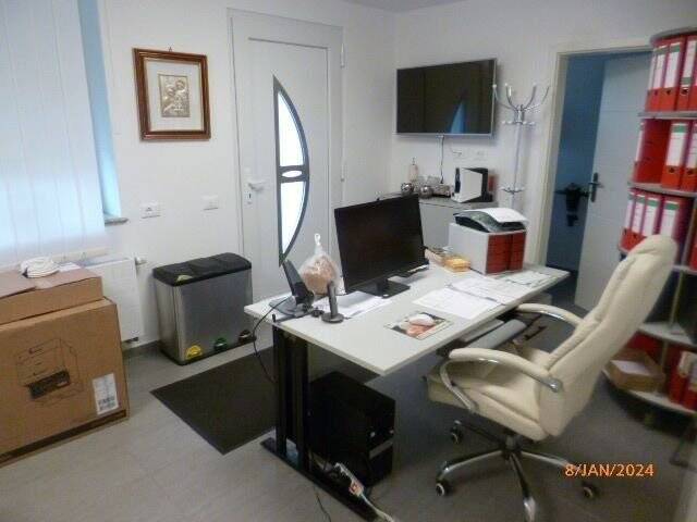 Einfamilienhaus Neunkirchen Wellesweiler - 6 Zimmer, 186 m&sup2;, 475.000&euro; | Angebot:25728983