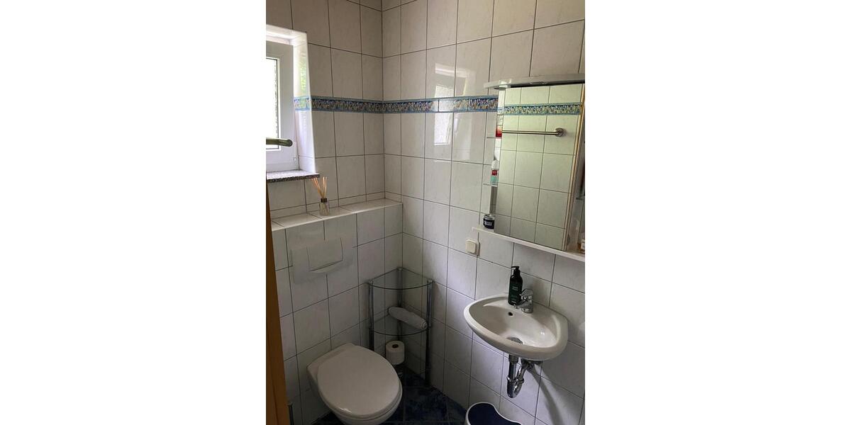 Reihenhaus Ottweiler - 3 Zimmer, 129 m&sup2;, 1.200&euro; | Angebot:24336021