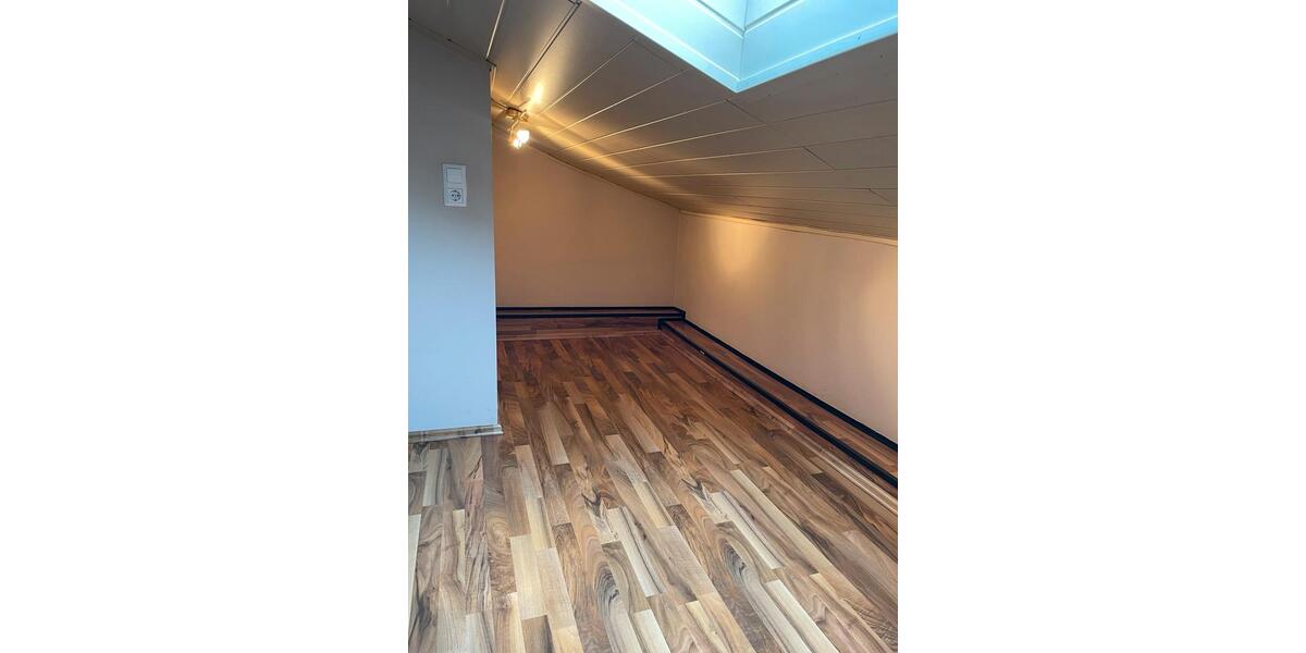 Reihenhaus Rehlingen-Siersburg Siersburg - 5 Zimmer, 170 m&sup2;, 950&euro; | Angebot:25567615