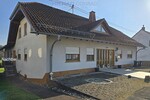 Attraktives Einfamilienhaus mit möglicher Einliegerwohnung - Reihenendhaus Tholey | Angebot:27370300