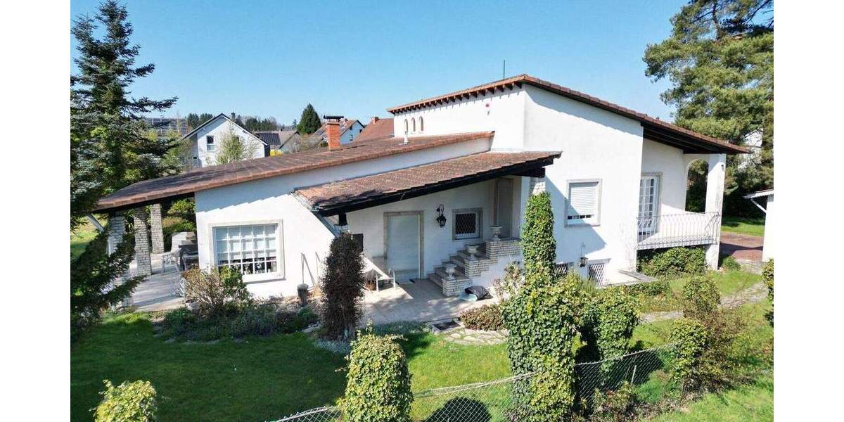 Einfamilienhaus Schmelz Hüttersdorf - 6 Zimmer, 178 m&sup2;, 650.000&euro; | Angebot:25737357