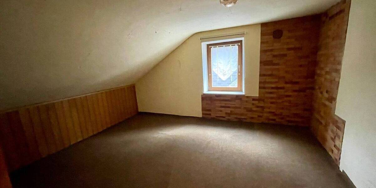 Einfamilienhaus Großrosseln Emmersweiler - 5 Zimmer, 120 m&sup2;, 125.000&euro; | Angebot:25673586