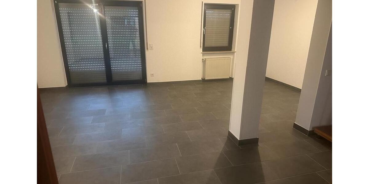 Einfamilienhaus Saarbrücken Dudweiler - 5 Zimmer, 150 m&sup2;, 250.000&euro; | Angebot:26613240
