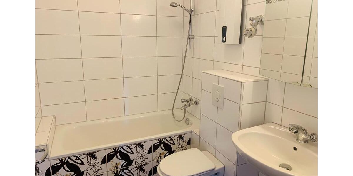 Etagenwohnung Saarbrücken St. Arnual - 3 Zimmer, 71 m&sup2;, 110.000&euro; | Angebot:25611688