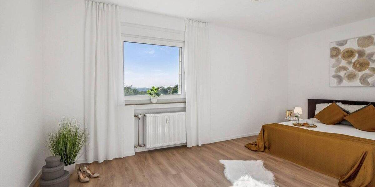 Etagenwohnung Saarbrücken Eschberg - 3 Zimmer, 89 m&sup2;, 189.900&euro; | Angebot:26613371