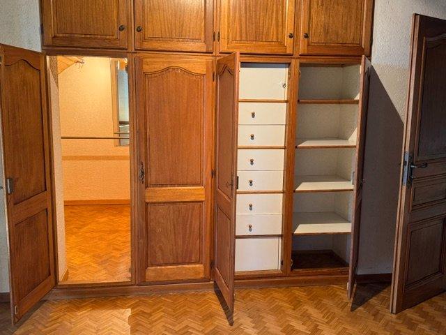 Einfamilienhaus Kleinblittersdorf - 7 Zimmer, 204 m&sup2;, 335.000&euro; | Angebot:26133957