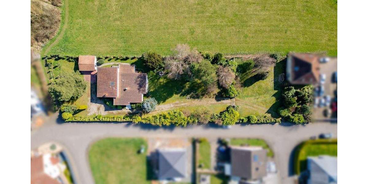 Einfamilienhaus Schmelz Hüttersdorf - 6 Zimmer, 178 m&sup2;, 650.000&euro; | Angebot:25737357