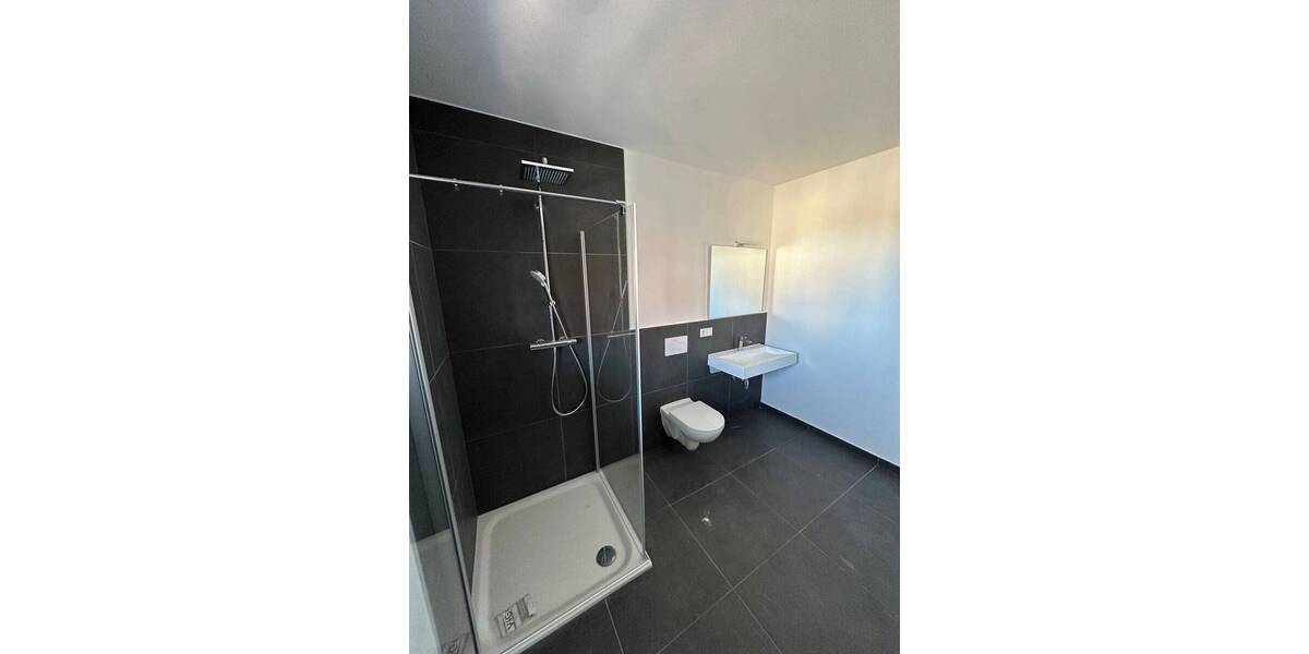 Etagenwohnung Riegelsberg - 2 Zimmer, 81 m&sup2;, 850&euro; | Angebot:26583159
