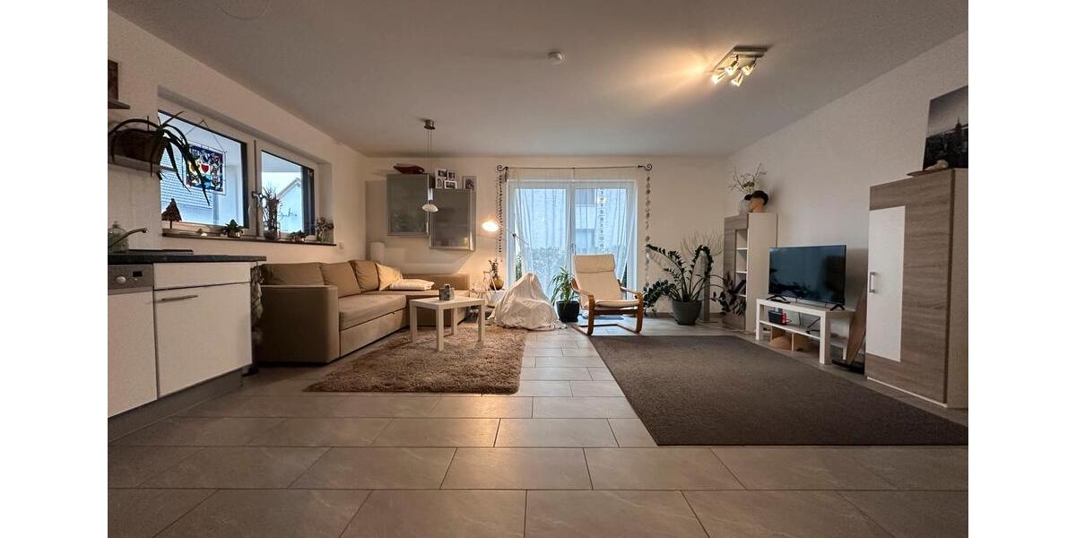 Erdgeschoßwohnung Püttlingen - 2 Zimmer, 65 m&sup2;, 670&euro; | Angebot:25819079