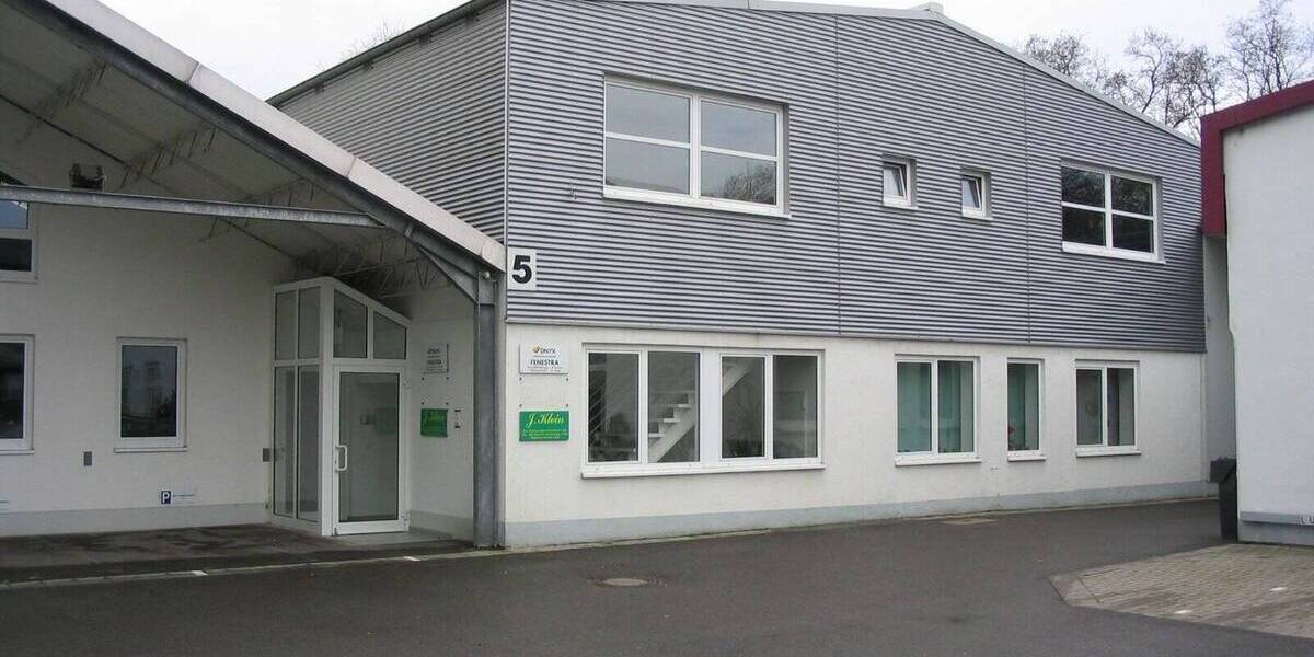 Gewerbeobjekt Saarbrücken Malstatt - 3 Zimmer, 116 m&sup2;, 852&euro; | Angebot:25666345