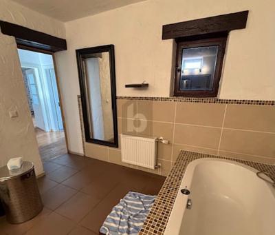 RESTAURIERTES LANDHAUS-CHARME MIT VIEL PLATZ - Mehrfamilienhaus, Wohnhaus Rehlingen-Siersburg Siersburg | Angebot:26990129