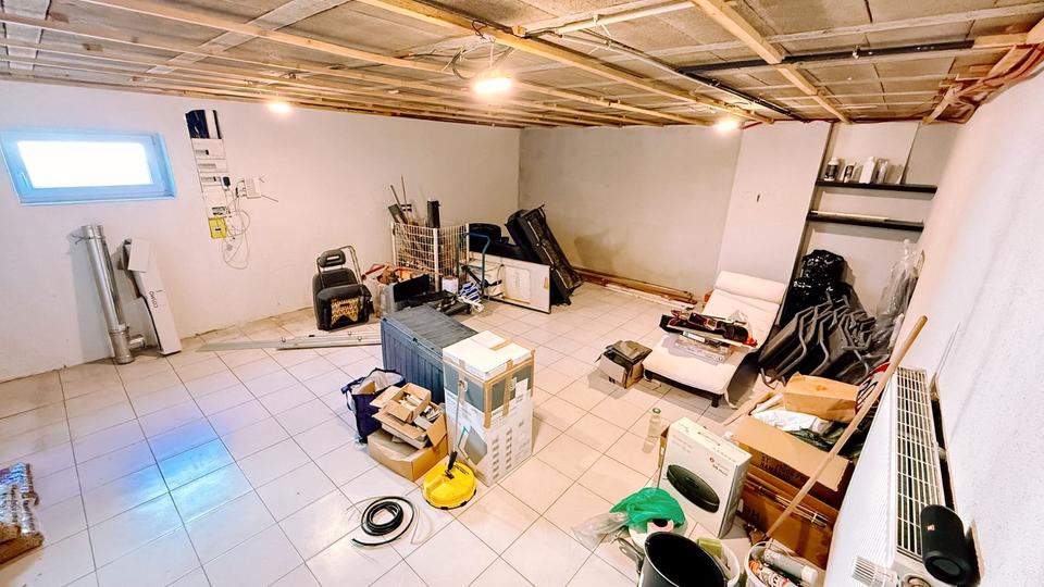 Einfamilienhaus Saarbrücken Kieselhumes - 4 Zimmer, 150 m&sup2;, 370.000&euro; | Angebot:25922410