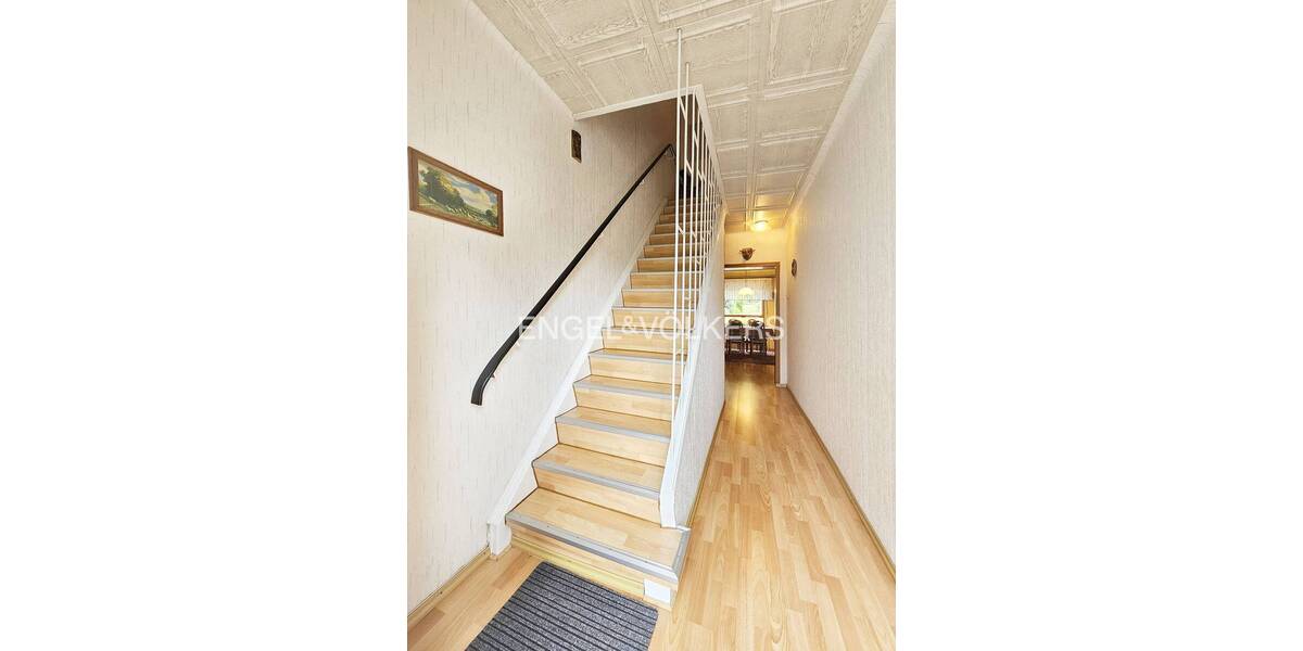 Mehrfamilienhaus, Wohnhaus Wadgassen-Differten Differten - 6 Zimmer, 160 m&sup2;, 169.000&euro; | Angebot:26695321