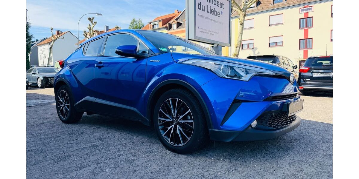 Toyota C-HR 259.000 km 12.400 &euro; Saarbrücken 66115
