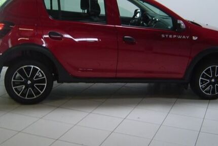 Dacia Sandero 47.775 km 10.590 &euro; Saarbrücken 66115