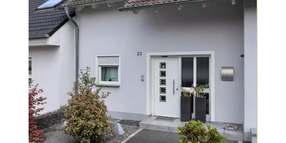 Einfamilienhaus Homburg - 5 Zimmer, 140 m&sup2;, 450.000&euro; | Angebot:25757726