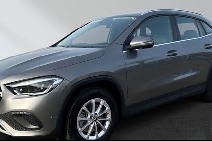 Mercedes-Benz GLA 250 7.490 km 33.850 &euro; Zweibrücken 66482