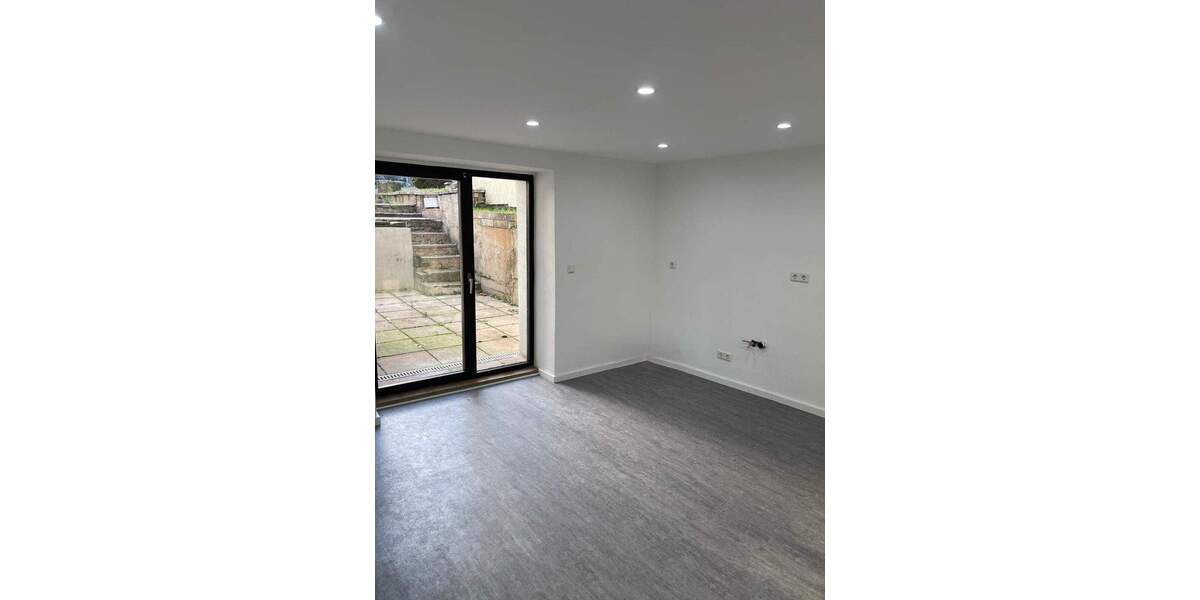 Mehrfamilienhaus, Wohnhaus Eppelborn Dirmingen - 5 Zimmer, 188 m&sup2;, 215.000&euro; | Angebot:25670897