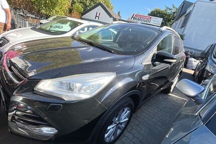 Ford Kuga 171.000 km 8.990 &euro; Saarlouis 66740